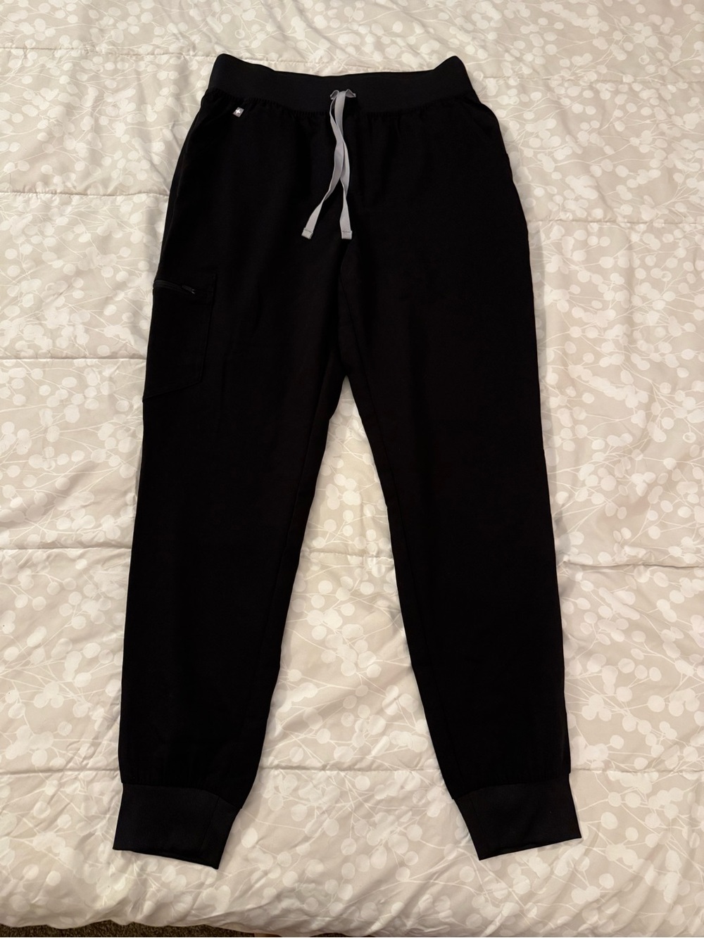 Figs Women's Black Zamora Scrub Bottoms